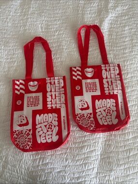 lululemon athletica Red and White Graphic 'Made to Feel' Tote Pair